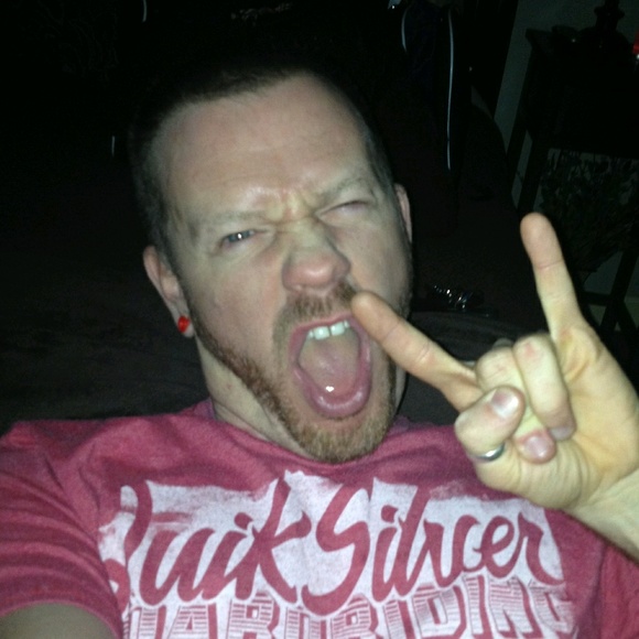 Meet your Posher, Mark - Picture 1 of 5